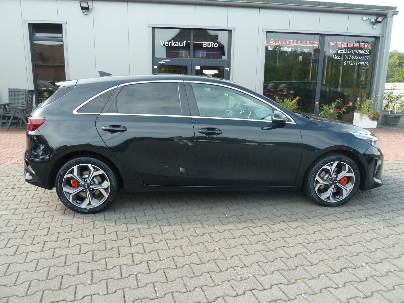 Kia cee'd / Ceed