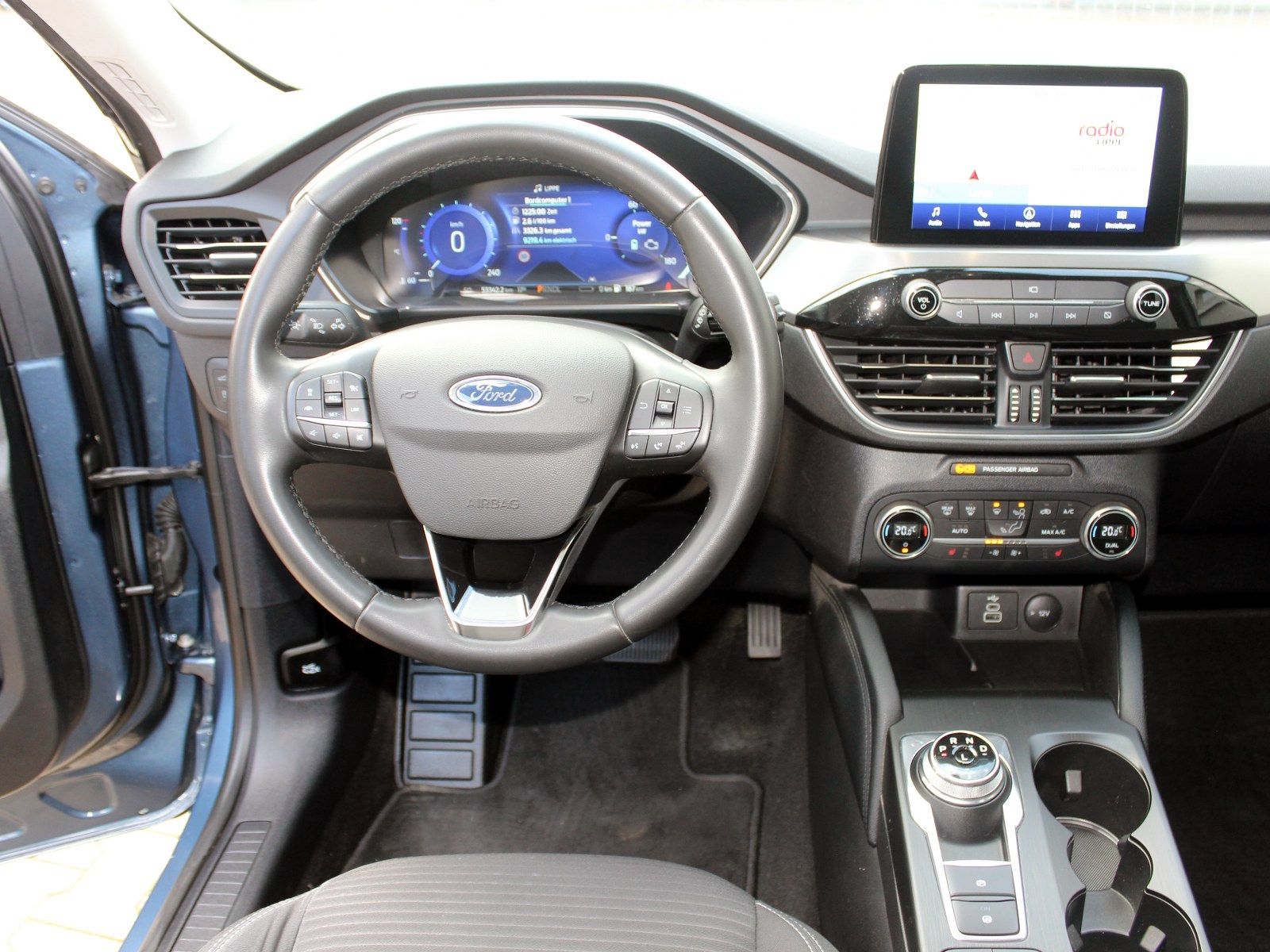 Fahrzeugabbildung Ford Kuga Plug-In Hybrid Titanium 2,5 Duratec