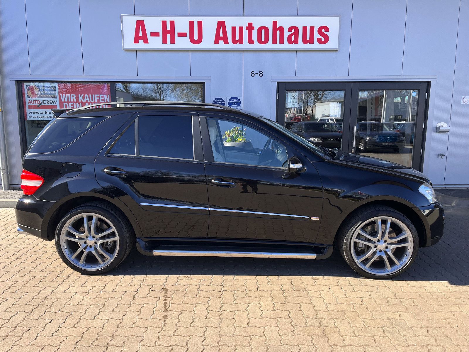 Fahrzeugabbildung Mercedes-Benz ML 420  CDI  Brabus Umbau