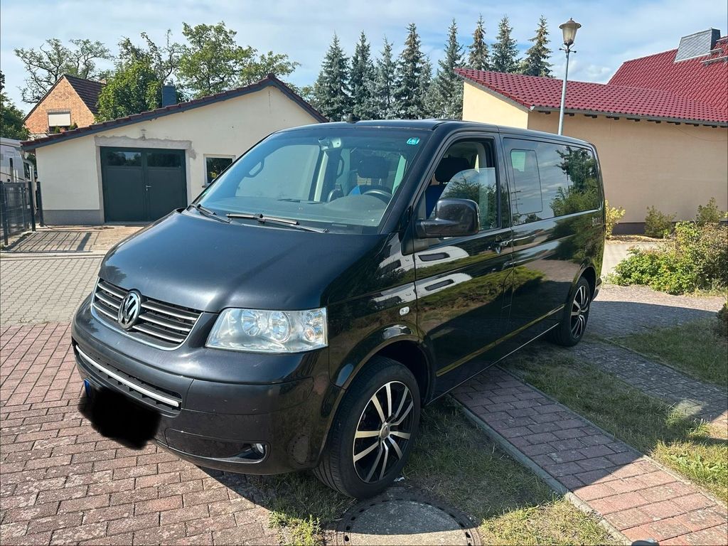 Image of Volkswagen T5 Transporter