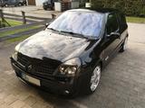 Renault CLIO Sport 2.0 16V - Renault Clio aus 2002: 1.2