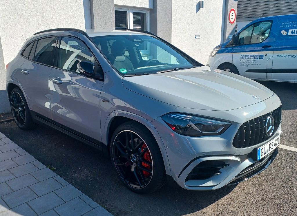 Image of Mercedes-Benz GLA 45 AMG