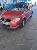Volkswagen Touran 1.4 7 Sitzplätze - Volkswagen Touran: Kleinwagen