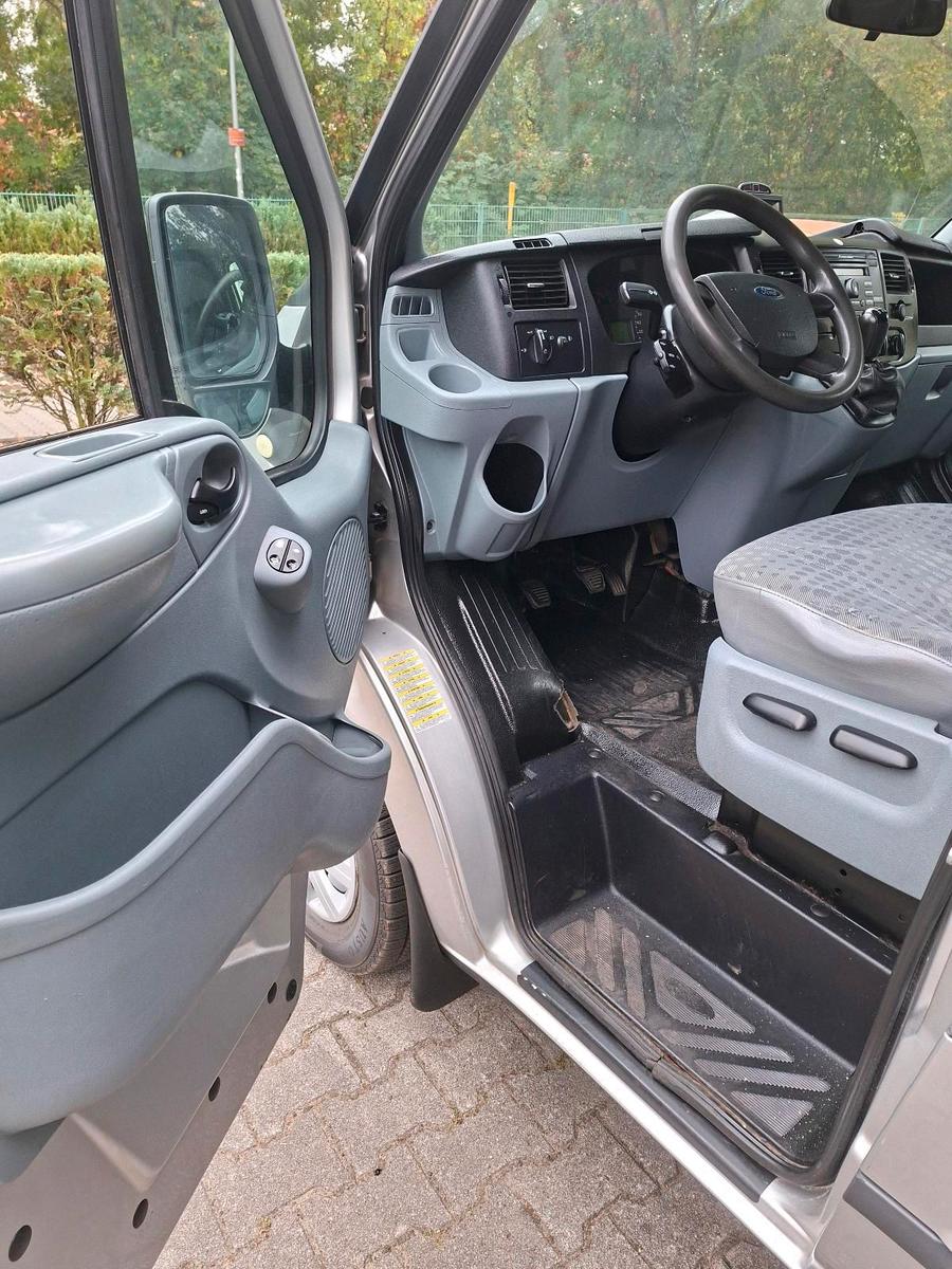 Ford Transit 2010 — photo 5