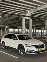 Skoda Superb 2.0 TSI DSG 4x4 SCOUT COMBI SCOUT - Skoda: Combi Scout