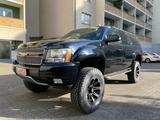 Chevrolet Suburban - Chevrolet Suburban: Geländewagen