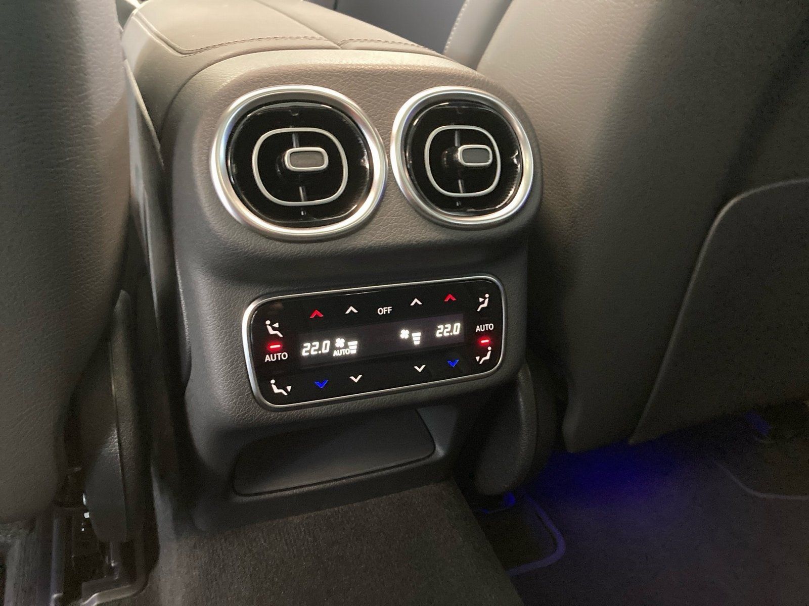 Fahrzeugabbildung Mercedes-Benz GLC 450 d 4M AMG*Distronic*HeadUp*AHK*Pano*360°*