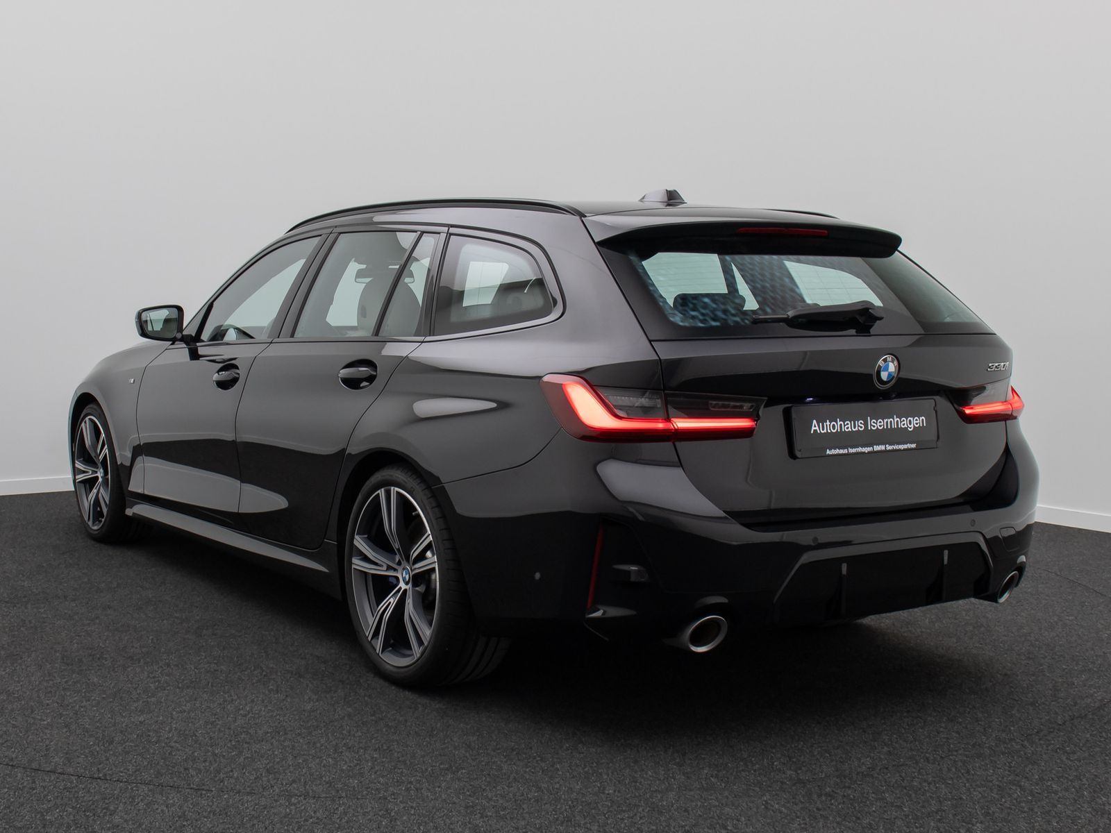 Fahrzeugabbildung BMW 330i MSport DAB Memory Kamera H/K Komfort 19Zoll
