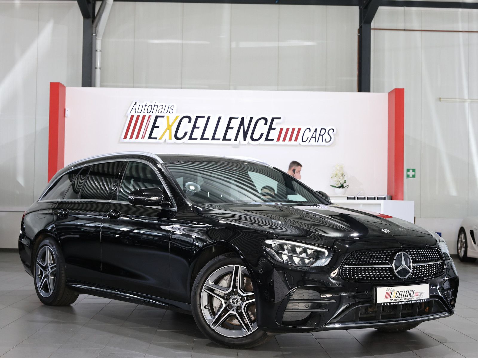 Mercedes E 200 - 1