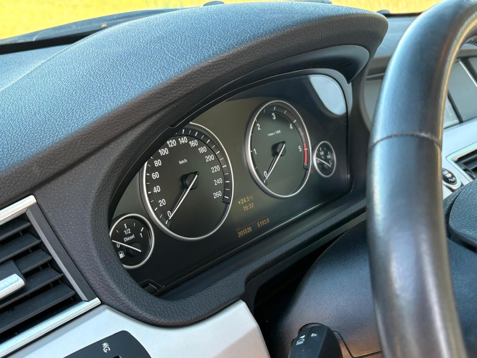BMW Gran Turismo 530 d-Leder-Stzh-Tempo-Xenon