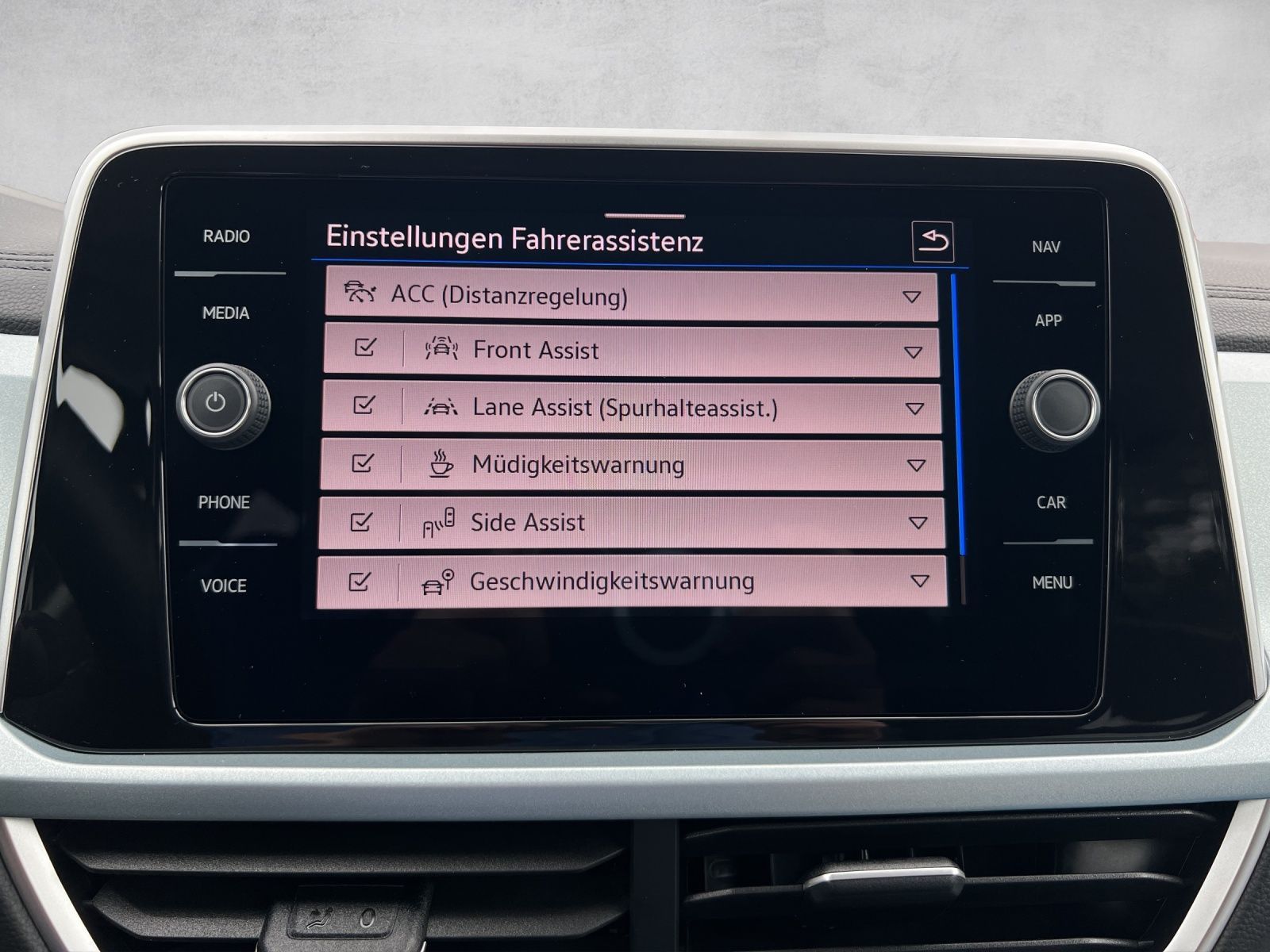 T-Roc Goal 2.0 TDI AHK*Navi*Standhzg.*Kamera