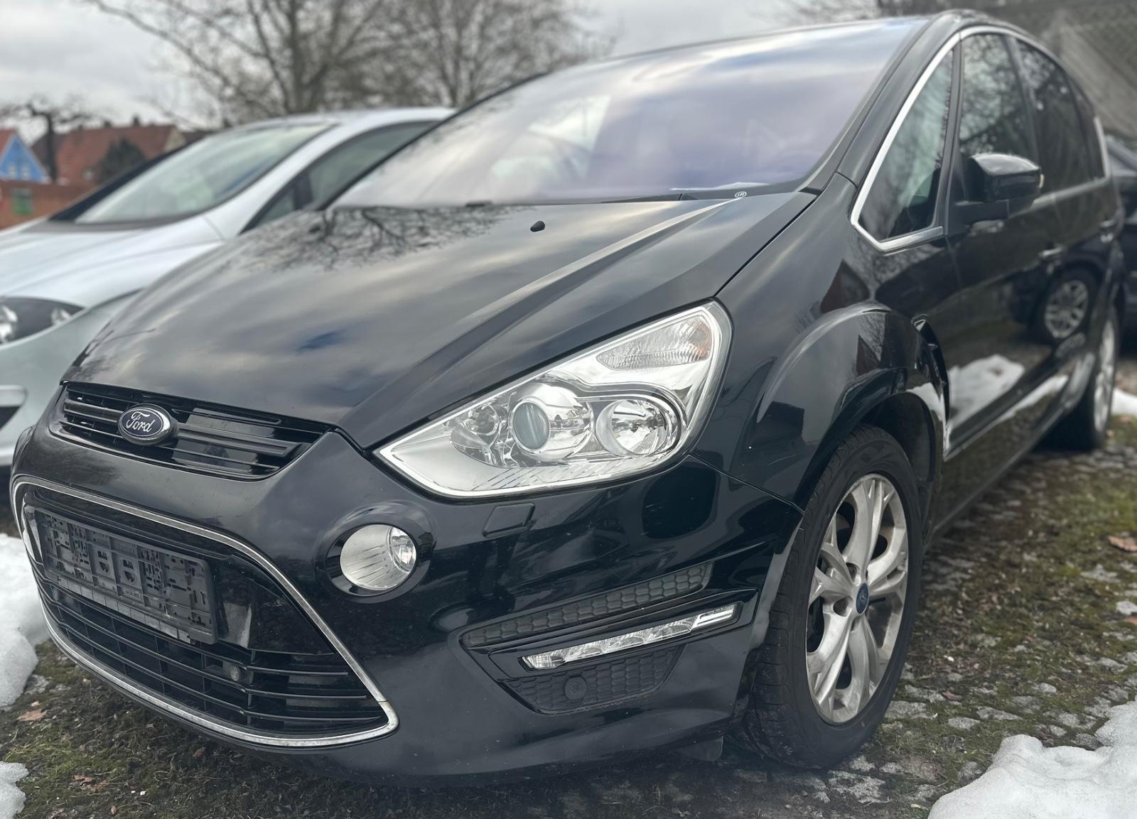 Ford S-Max S-MAX Titanium/7-Sitzer/Kamera/Navi/Pano.