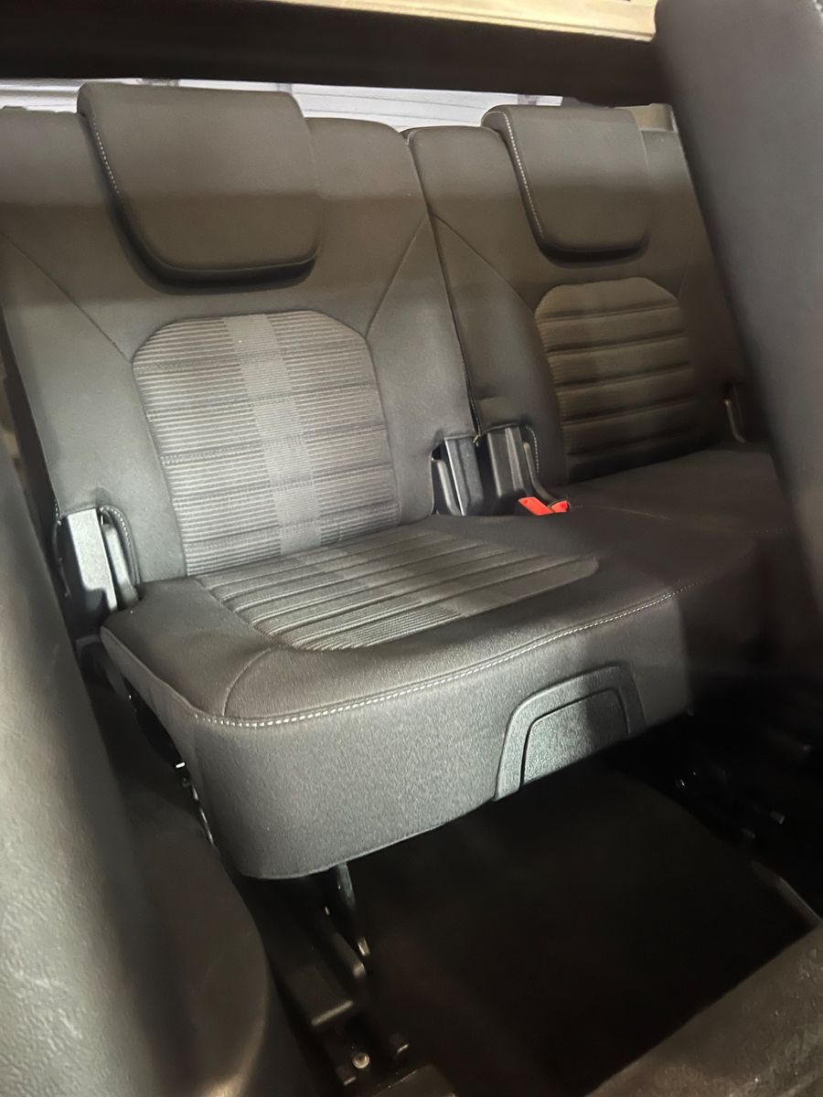 Fahrzeugabbildung Ford Galaxy 2.0 TDCI * 7.SITZER *NAVI*