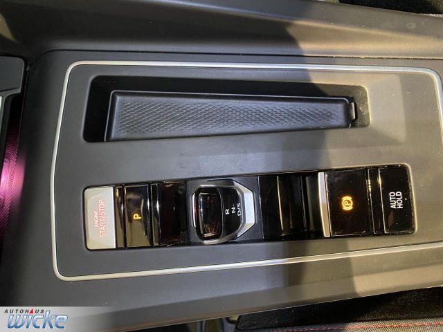 Golf VIII 2.0 TSI DSG GTI NAVI KLIMA KEYLESS PDC