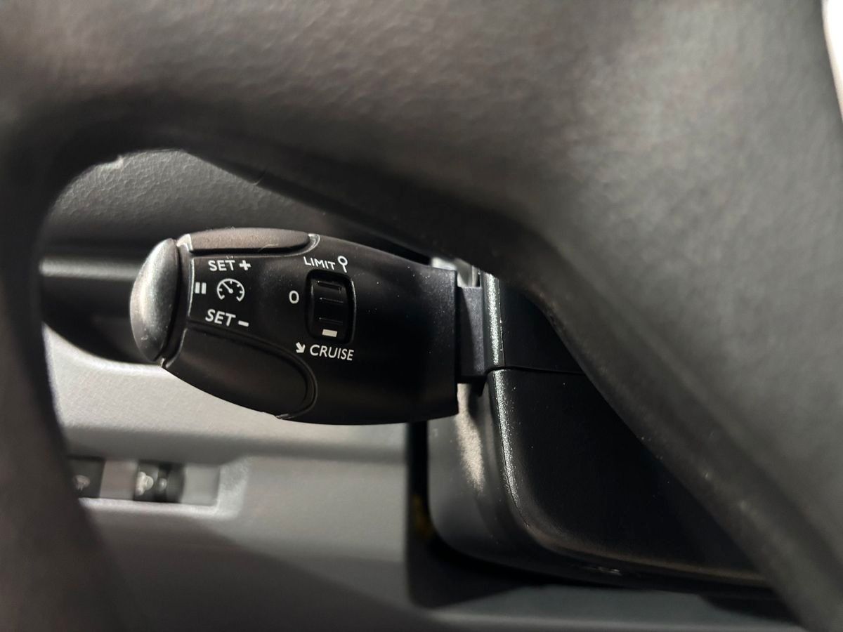 Fahrzeugabbildung Opel Vivaro 2.0 D Edition L3 #2xSortimo#Klima#Kamera#