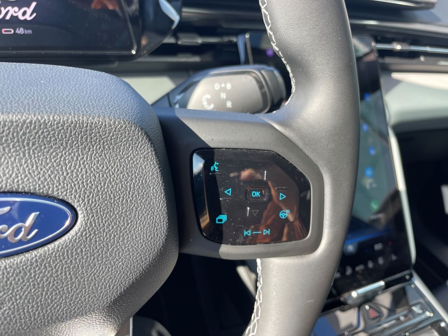 Fahrzeugabbildung Ford Explorer RWD HUD Navi Digitales Cockpit Memory S