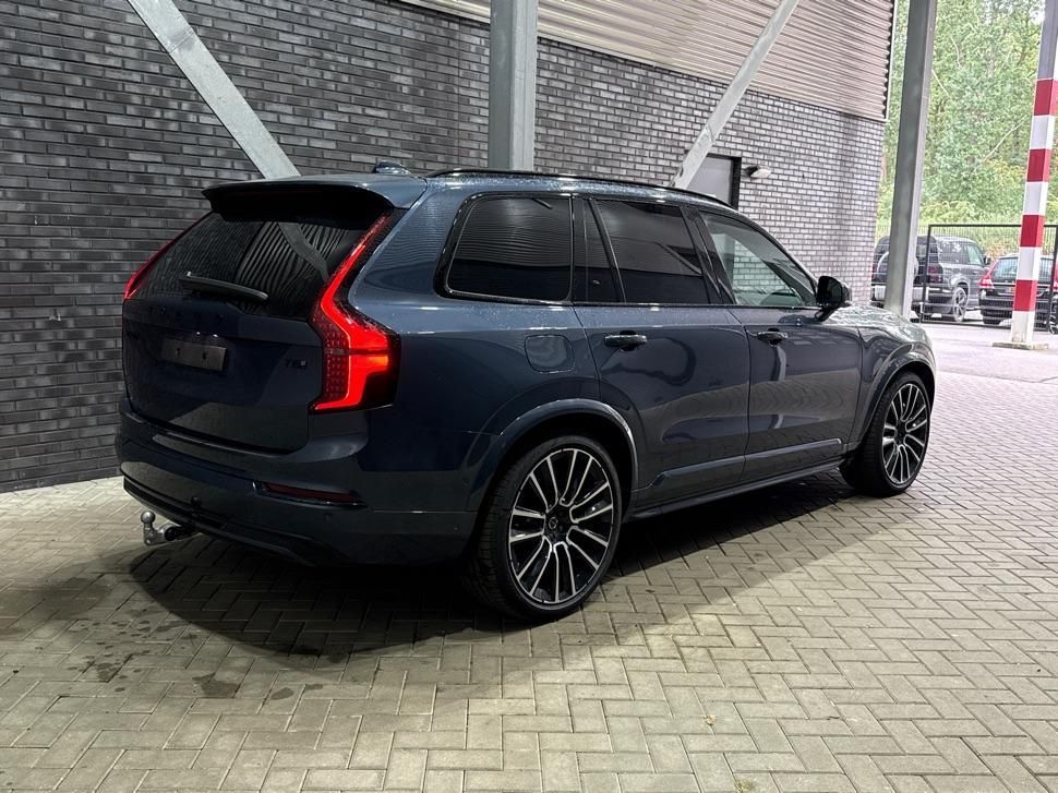 Volvo XC90 T8 Ultra Black Edition | Bowers&Wilkins | l imagem 2