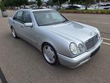 Mercedes-Benz 45,742 km Collector-Grade Example - Mercedes-Benz E 50 Gebrauchtwagen
