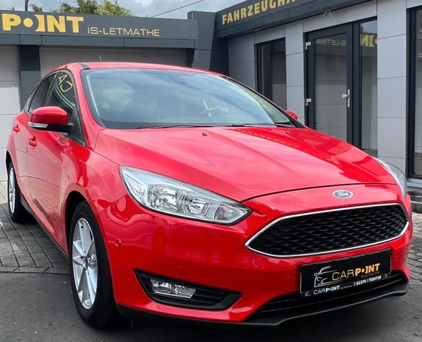 Ford Focus Lim. Business Navi PDC 29159 km Kamera