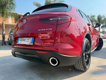 Alfa-Romeo Stelvio - 4