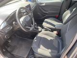Ford Fiesta Titanium RF-Cam. - Ford Fiesta: R T