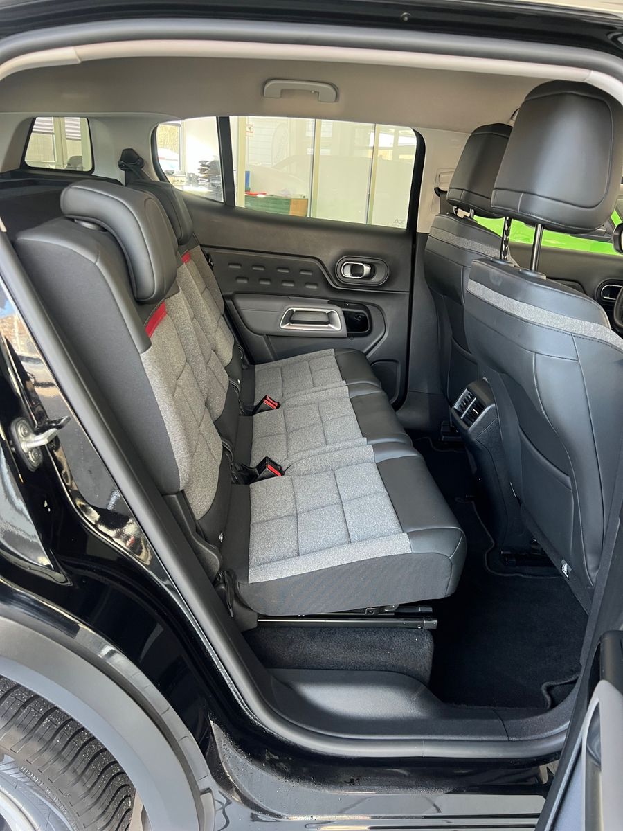 Fahrzeugabbildung Citroën C5 Aircross Live * AUTOMATIK * LED *
