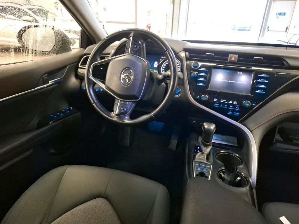 Toyota Camry Hybrid Business Edition