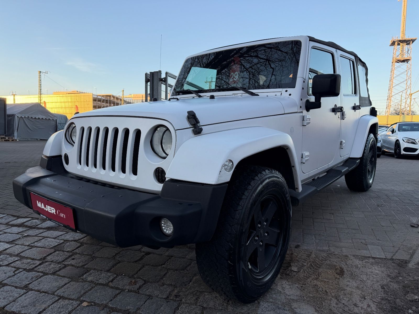Fahrzeugabbildung Jeep Wrangler Unlimited Sahara*LED*AUTOMATIK*BT*ALLWE
