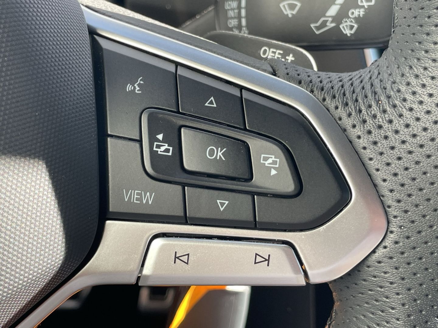T-Roc 1.5 TSI DSG R-Line Pano/Kamera/IQ.LIGHT/AC