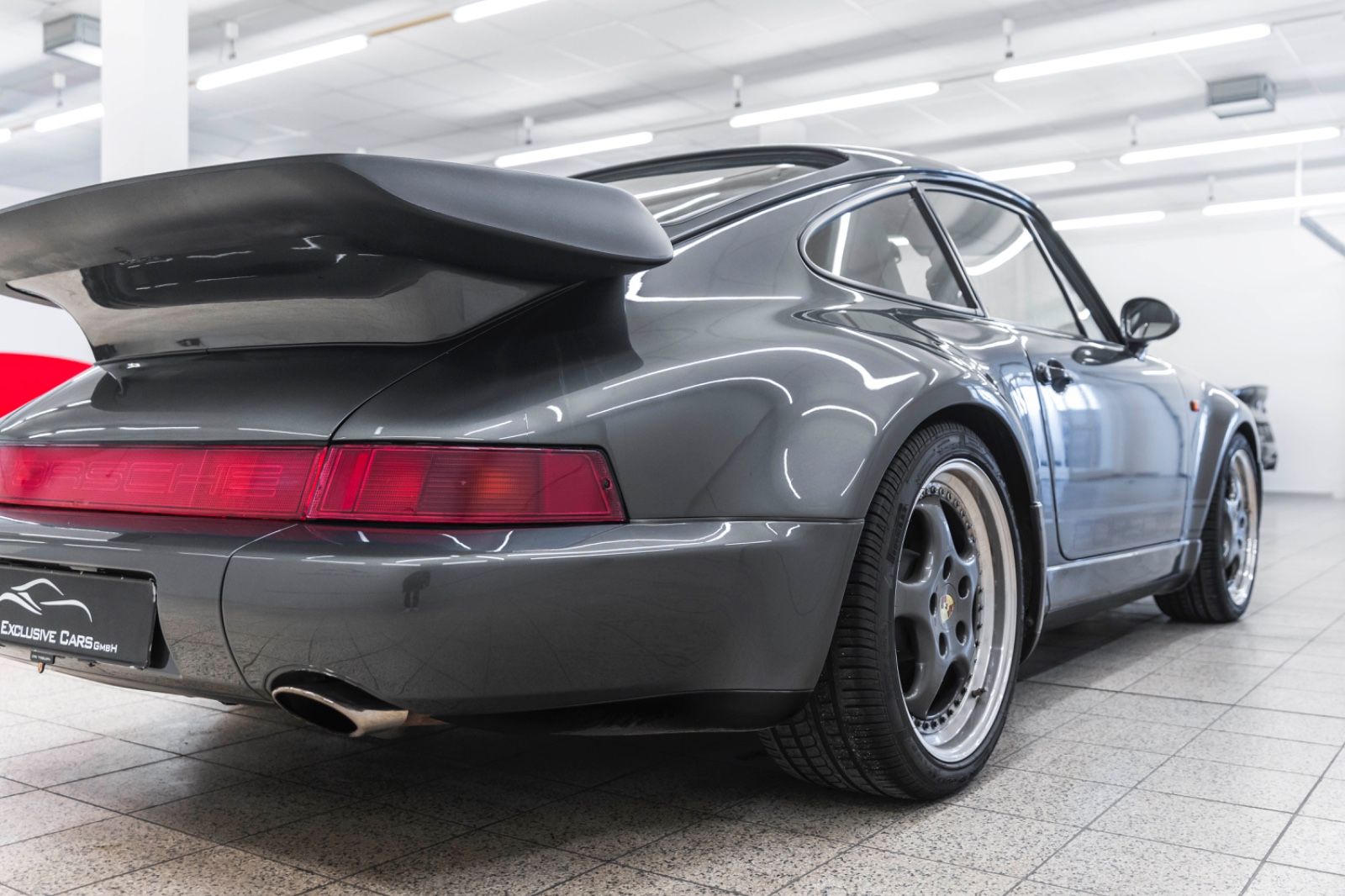 Fahrzeugabbildung Porsche 964 TURBO COUPE TOPZUSTAND REVIDIERT GUT. 1-
