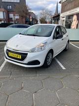 Peugeot 208 l (Ca_,CC_) 1.6 HDI/ BlueHDi 75 - Peugeot 208 Unfallwagen