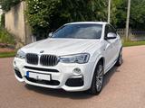BMW X4 M40 M40i - - weiße BMW X4 M40