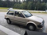 Toyota Starlet Oldtimer - Toyota Starlet mit Benzin-Antrieb: Kleinwagen