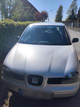 Seat Arosa 1.0 -Sparsamer Kleinwagen mit f... - Seat Arosa von privat
