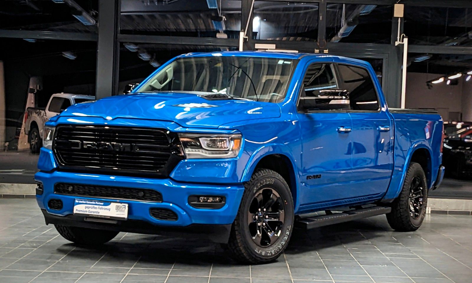 Dodge RAM 1500  Laramie HEMI 5.7L   4x4 Leder/LED imagem 2
