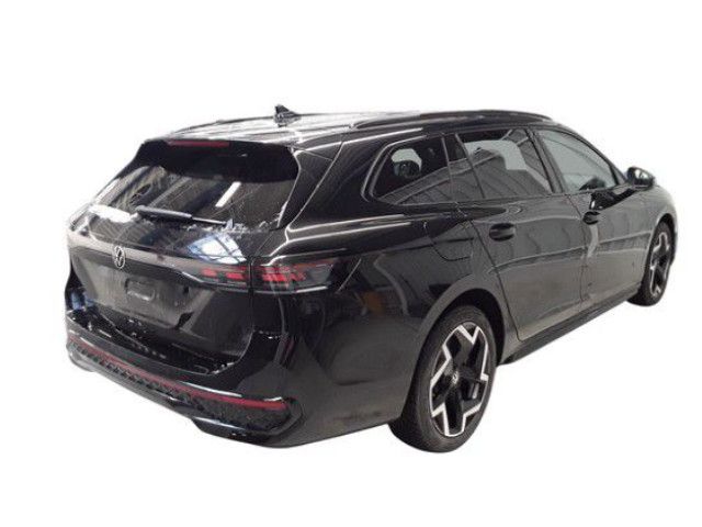 Volkswagen Passat - Bild 2