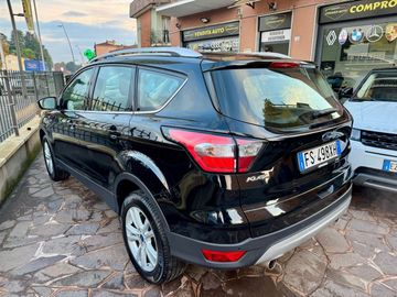 Ford Kuga - 6