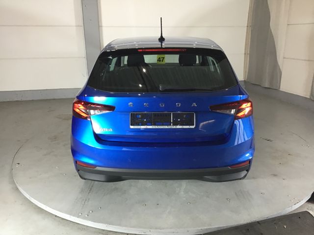 Fahrzeugabbildung Skoda Fabia Selection 1.0 TSI LED/Tempo/SHZ/SmartLink