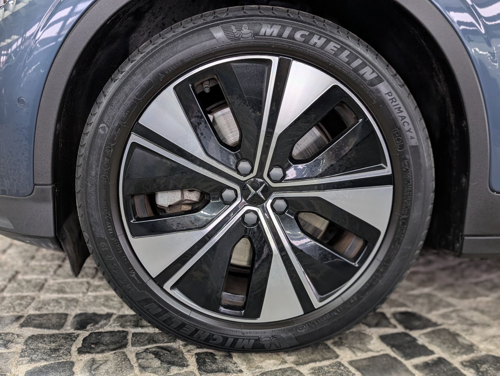 Fahrzeugabbildung Polestar 2 78 KWh Long Range Pilot LED 360° MEMO SoH 96%