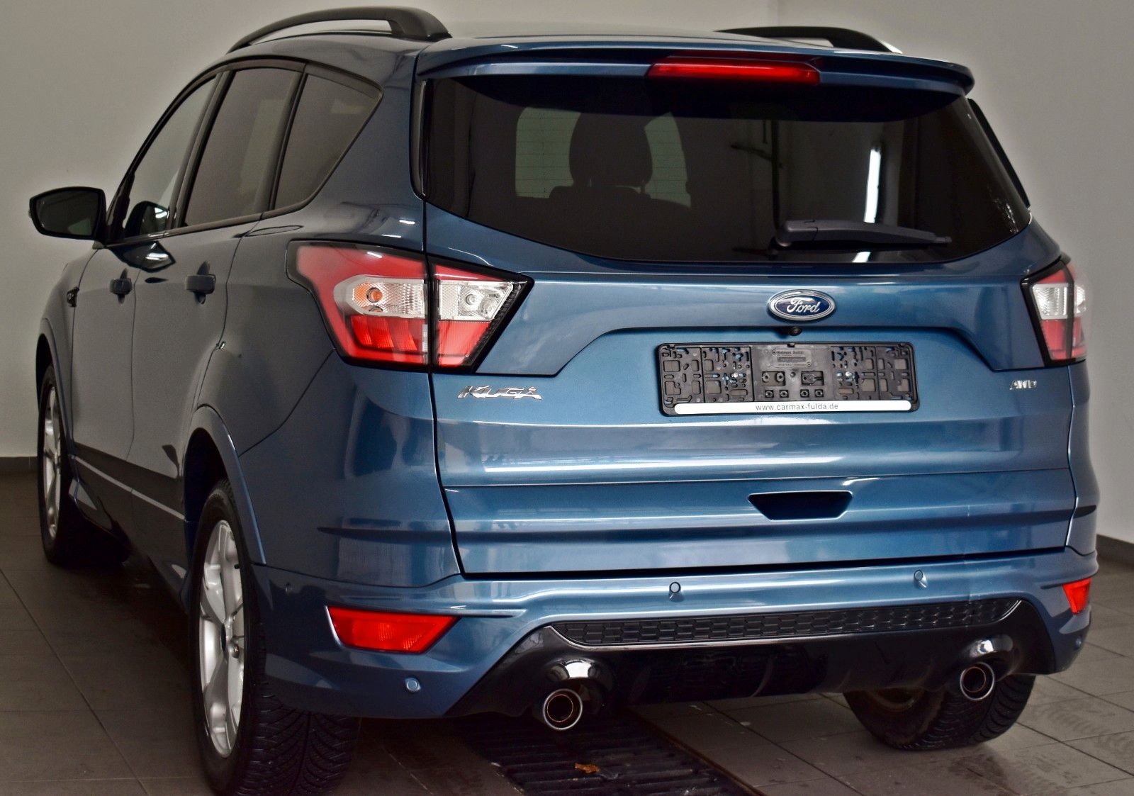 Fahrzeugabbildung Ford Kuga ST-Line T.Leder,Navi,Xenon,Kamera,SH,PDC