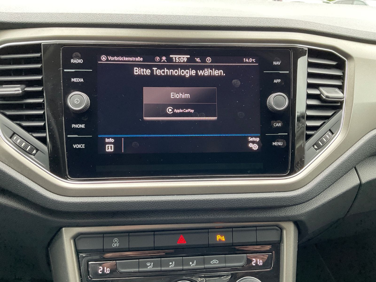 Fahrzeugabbildung Volkswagen T-Roc 2.0 TDI Style,Navi,CarPlay,el.Heckklappe