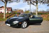 Jaguar XK8 Coupe in British Racing Green 