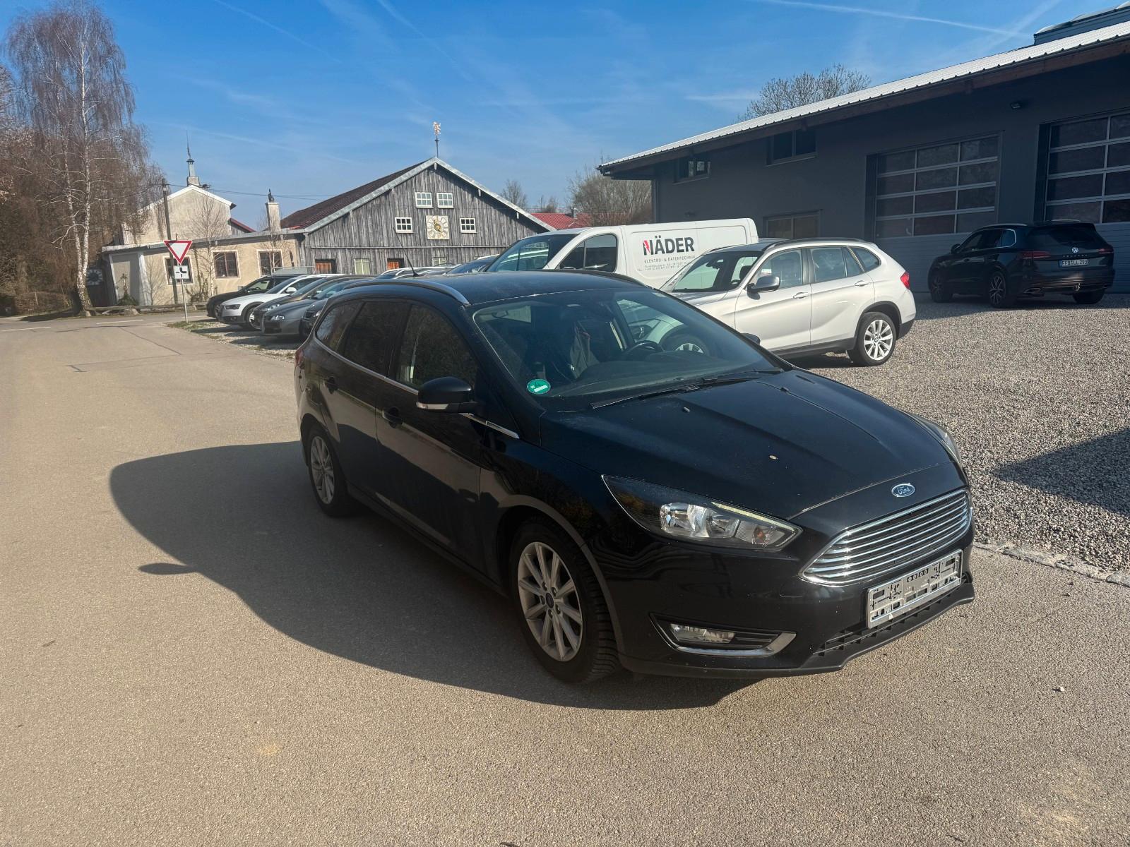 Ford Focus 1.5 Turnier Titanium