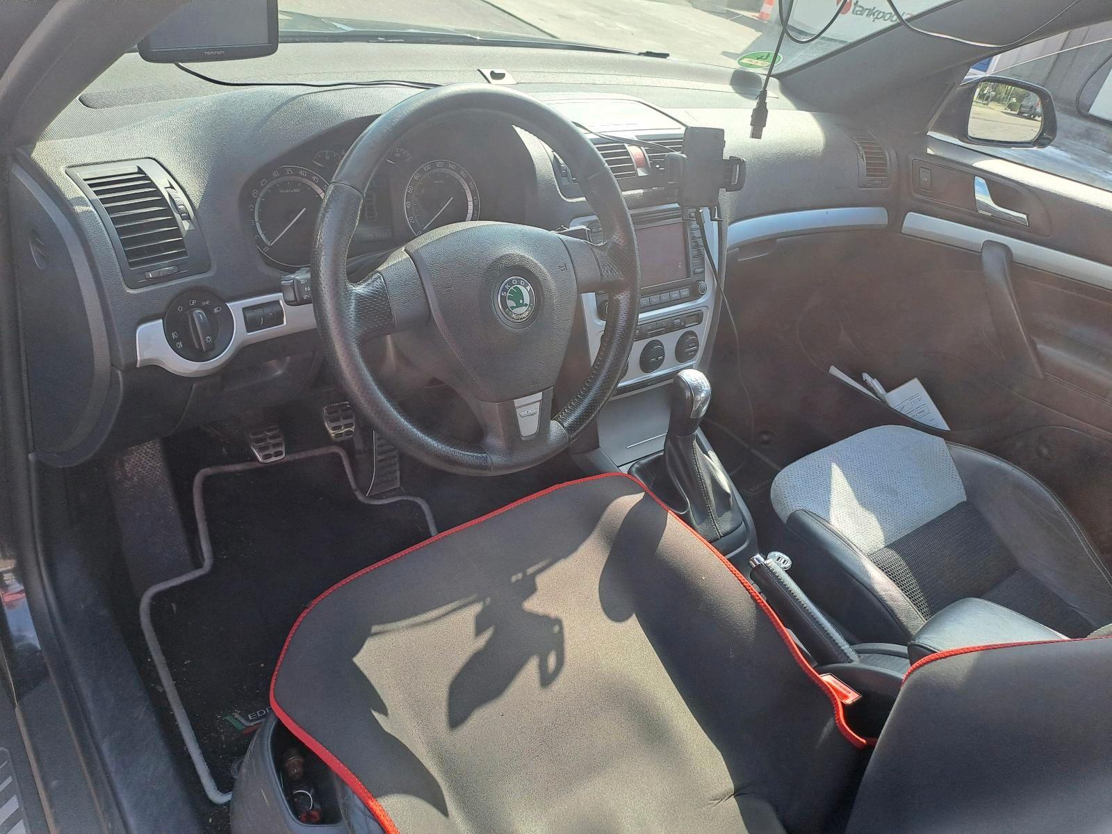 Skoda Octavia 2007 — photo 7