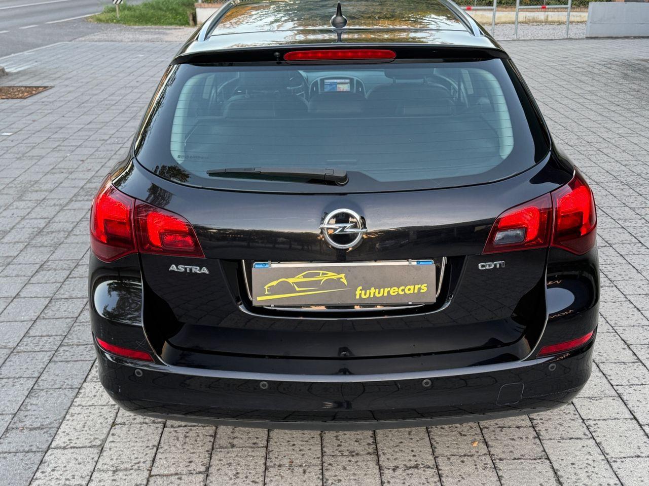 Opel Astra 2011 — двигун 1.686 cm³, 110 HP (81kW)