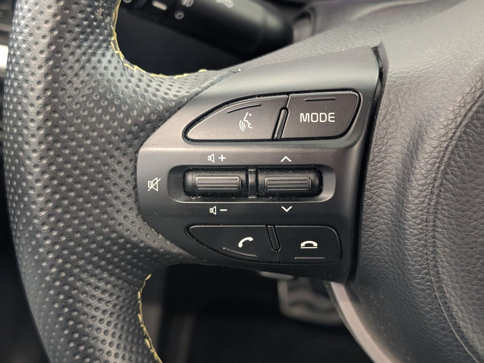 KIA Picanto 1.2 DPI AMT X-Line Navi Kamera – Bild 26