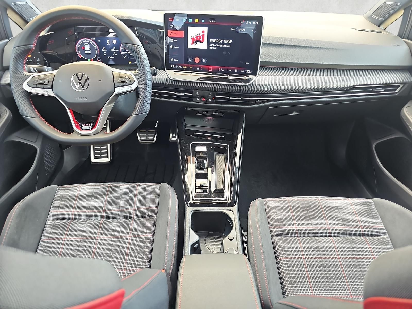 Volkswagen Golf 2.0 TSI DSG GTI / IQ.Light / Parklenkassist foto 12