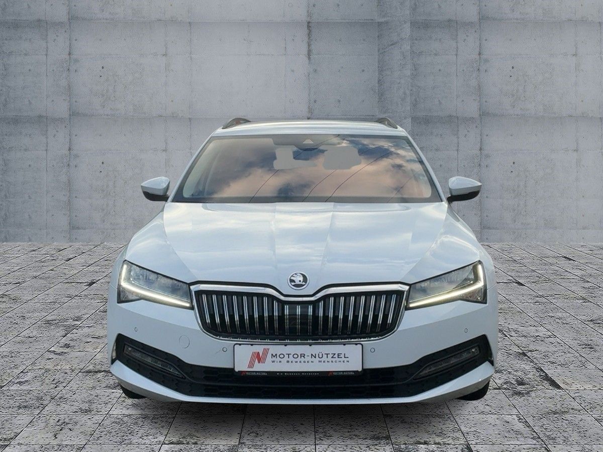 Skoda Superb - Bild 3