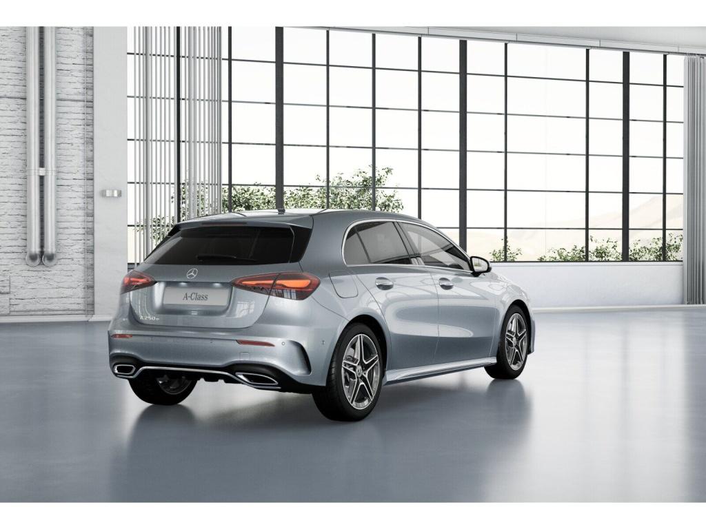 Mercedes-Benz A 250 e AMG Premium+11KW+Wint+Keyless