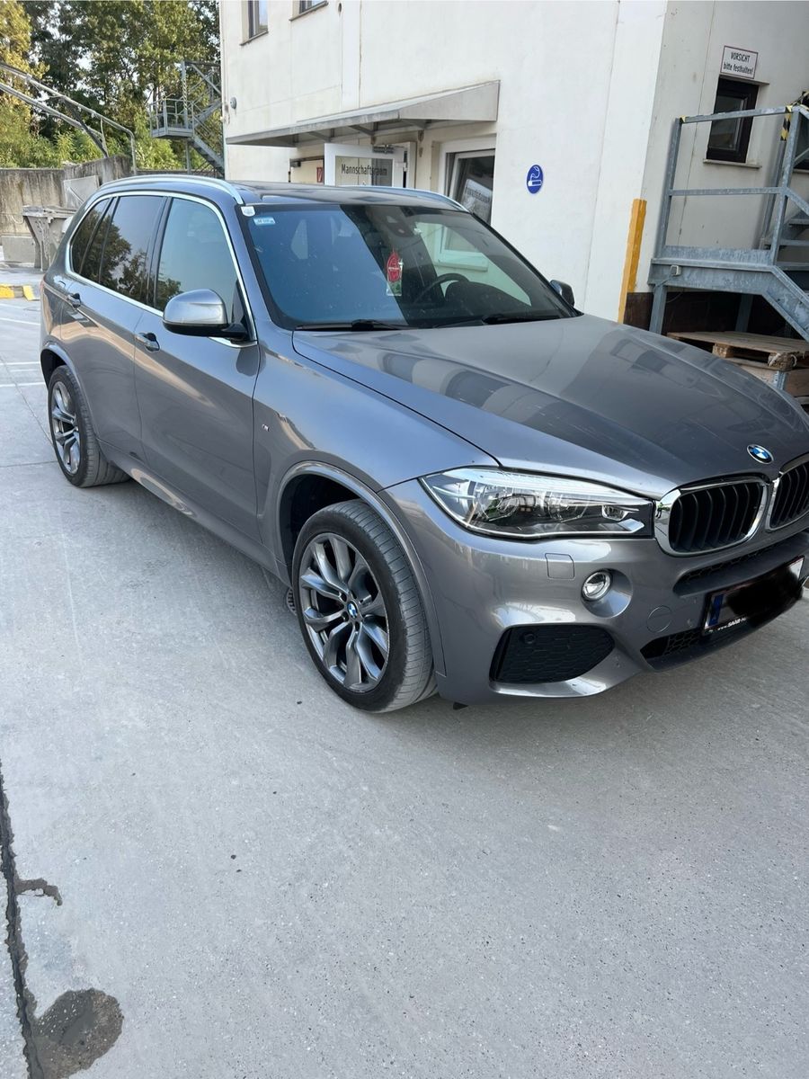 BMW X5 xDrive30d -